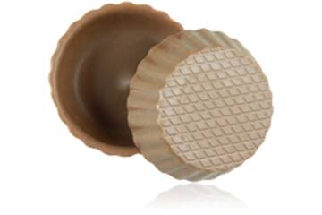 Petitfour rond gekarteld melk